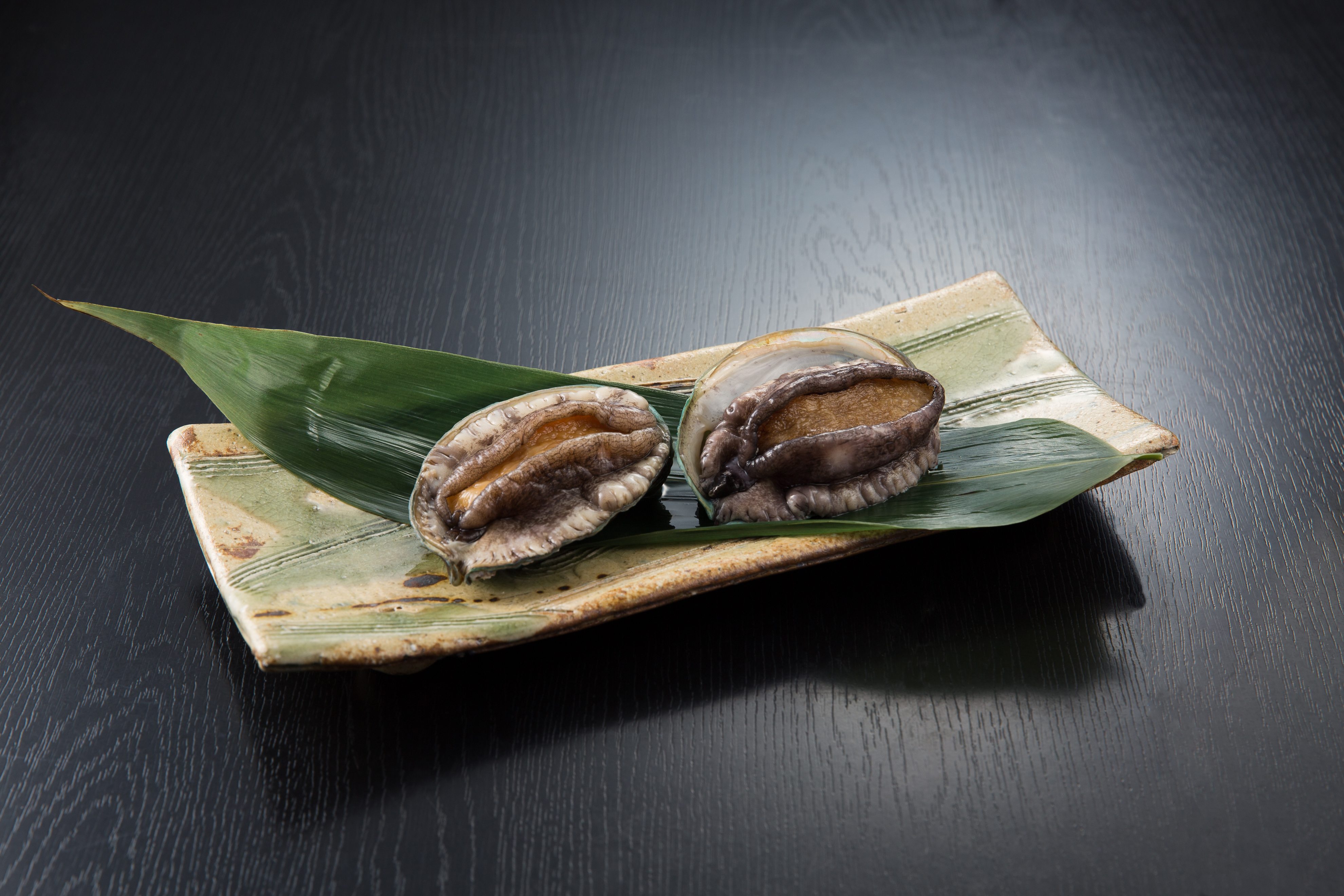 あわびの柔らか煮 （つがい）オス1個メス1個